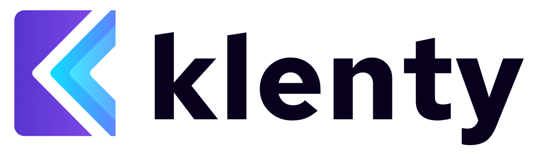 Klenty escrito em preto e, no lado esquerdo, um pequeno logotipo azul turquesa e roxo.